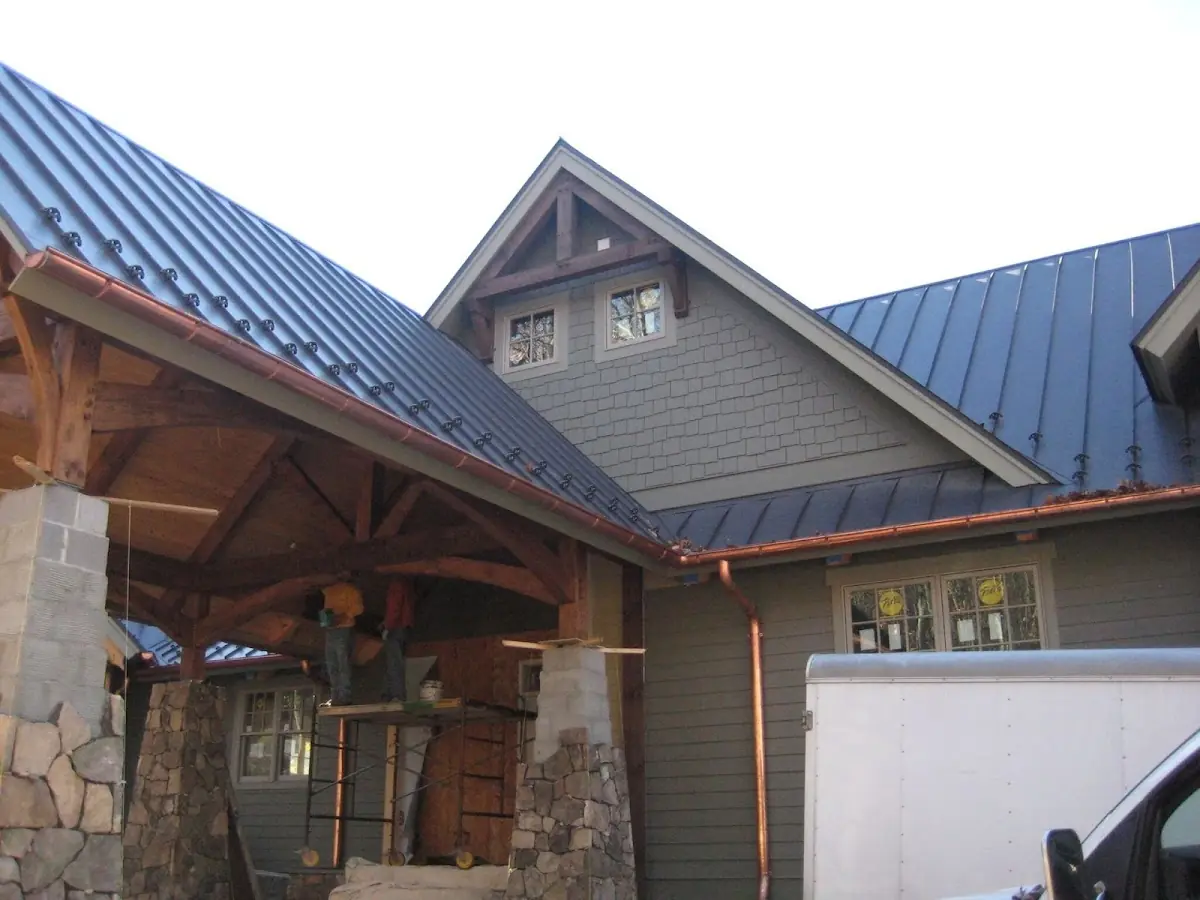 Craftsman Roofing team delivering quality roofing work in Rockwood